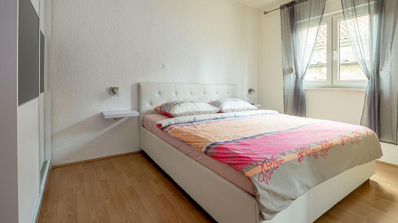 Apartments Klara Сень Экстерьер фото