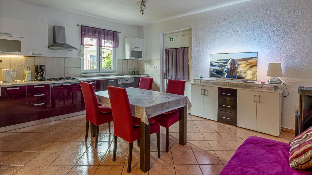 Apartments Klara Сень Экстерьер фото
